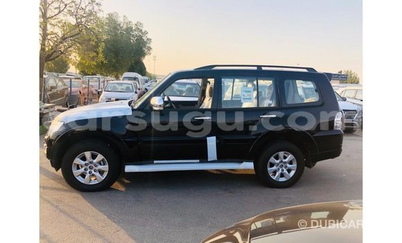 Sayi Imported Mitsubishi Pajero Black Mota in Import - Dubai a Burkina Faso Sayi Imported Mitsubishi Pajero Black Mota in Import - Dubai a Burkina Faso