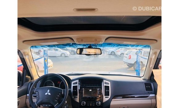 Sayi Imported Mitsubishi Pajero Black Mota in Import - Dubai a Burkina Faso Sayi Imported Mitsubishi Pajero Black Mota in Import - Dubai a Burkina Faso