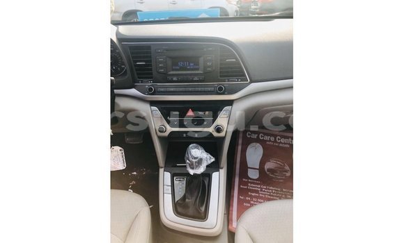 Sayi Imported Hyundai Elantra Blue Mota in Import - Dubai a Burkina Faso Sayi Imported Hyundai Elantra Blue Mota in Import - Dubai a Burkina Faso