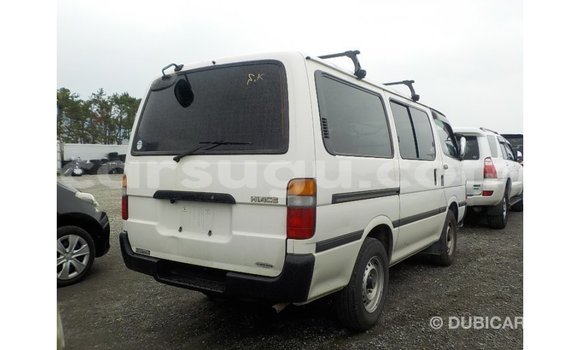 Acheter Import Voiture Toyota Hiace Blanc à Import - Dubai, Burkina-Faso Acheter Import Voiture Toyota Hiace Blanc à Import - Dubai, Burkina-Faso