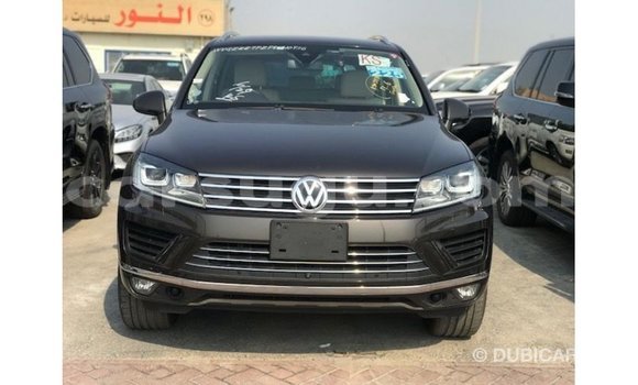 Buy Import Volkswagen Touareg Brown Car in Import - Dubai in Burkina Faso Buy Import Volkswagen Touareg Brown Car in Import - Dubai in Burkina Faso
