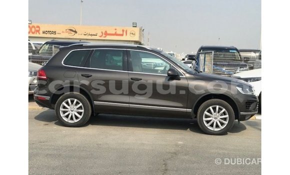 Buy Import Volkswagen Touareg Brown Car in Import - Dubai in Burkina Faso Buy Import Volkswagen Touareg Brown Car in Import - Dubai in Burkina Faso