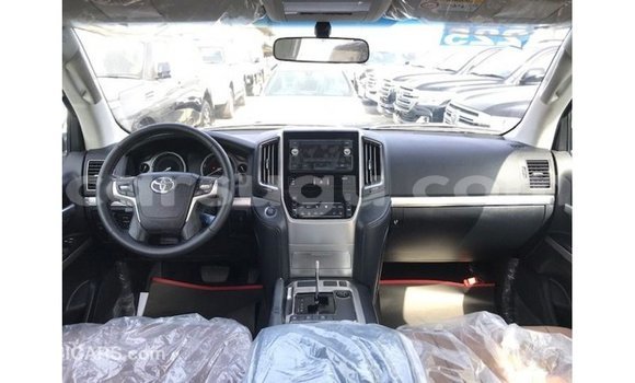 Sayi Imported Toyota Land Cruiser Black Mota in Import - Dubai a Burkina Faso Sayi Imported Toyota Land Cruiser Black Mota in Import - Dubai a Burkina Faso