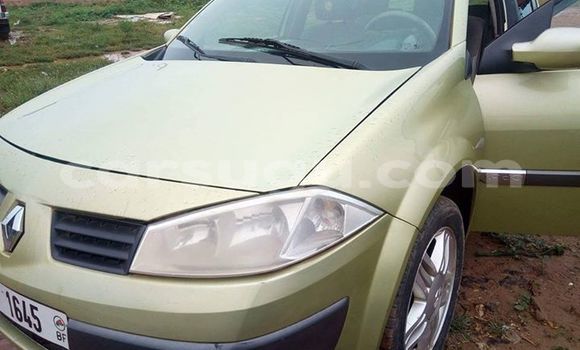 Acheter Neuf Voiture Renault Megane Marron à Ouagadougou, Burkina-Faso Acheter Neuf Voiture Renault Megane Marron à Ouagadougou, Burkina-Faso