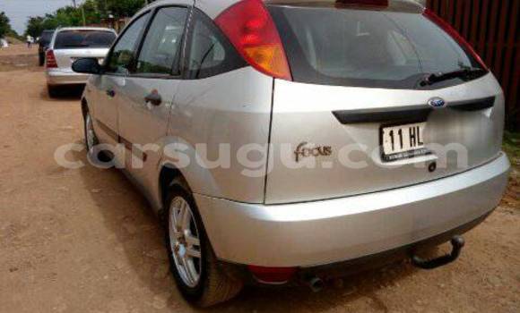 Acheter Occasion Voiture Ford Focus Gris à Ouagadougou, Burkina-Faso Acheter Occasion Voiture Ford Focus Gris à Ouagadougou, Burkina-Faso