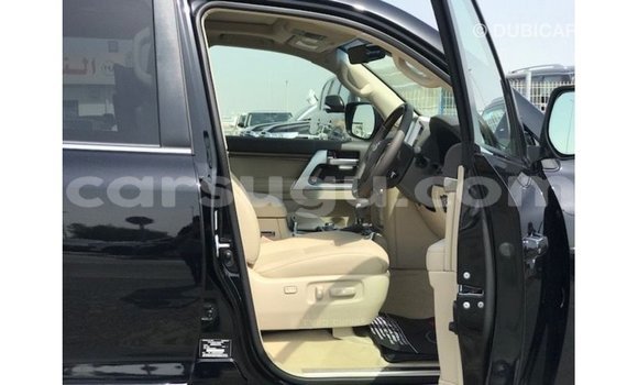 Sayi Imported Toyota Land Cruiser Black Mota in Import - Dubai a Burkina Faso Sayi Imported Toyota Land Cruiser Black Mota in Import - Dubai a Burkina Faso