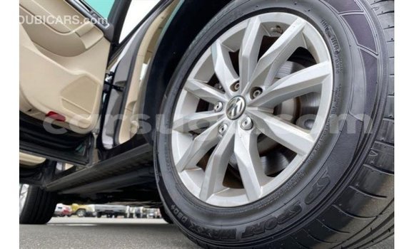 Sayi Imported Volkswagen Touareg Sauran Mota in Import - Dubai a Burkina Faso Sayi Imported Volkswagen Touareg Sauran Mota in Import - Dubai a Burkina Faso