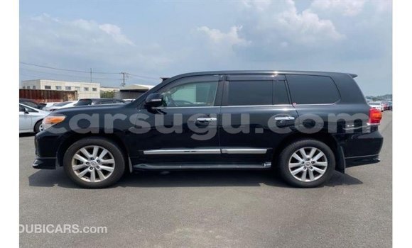 Sayi Imported Toyota Land Cruiser Black Mota in Import - Dubai a Burkina Faso Sayi Imported Toyota Land Cruiser Black Mota in Import - Dubai a Burkina Faso