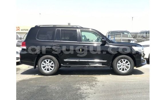 Sayi Imported Toyota Land Cruiser Black Mota in Import - Dubai a Burkina Faso Sayi Imported Toyota Land Cruiser Black Mota in Import - Dubai a Burkina Faso