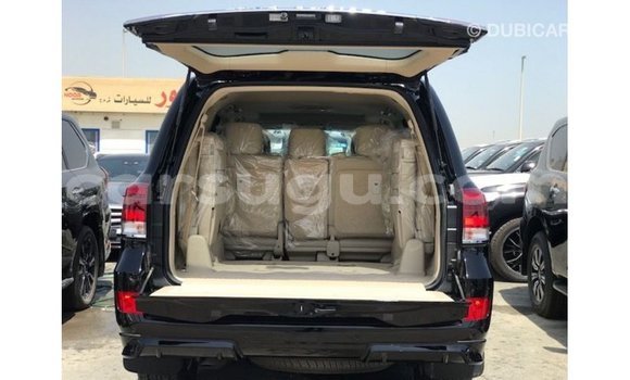 Sayi Imported Toyota Land Cruiser Black Mota in Import - Dubai a Burkina Faso Sayi Imported Toyota Land Cruiser Black Mota in Import - Dubai a Burkina Faso