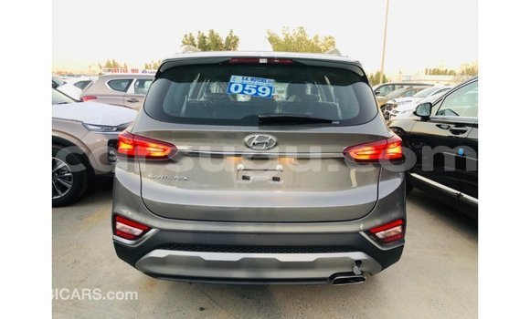 Sayi Imported Hyundai Santa Fe Brown Mota in Import - Dubai a Burkina Faso Sayi Imported Hyundai Santa Fe Brown Mota in Import - Dubai a Burkina Faso