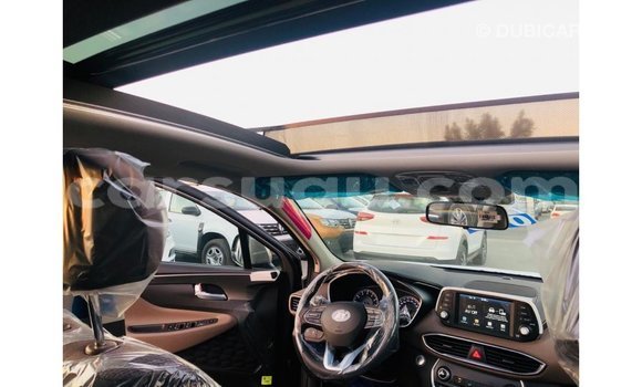 Sayi Imported Hyundai Santa Fe Brown Mota in Import - Dubai a Burkina Faso Sayi Imported Hyundai Santa Fe Brown Mota in Import - Dubai a Burkina Faso