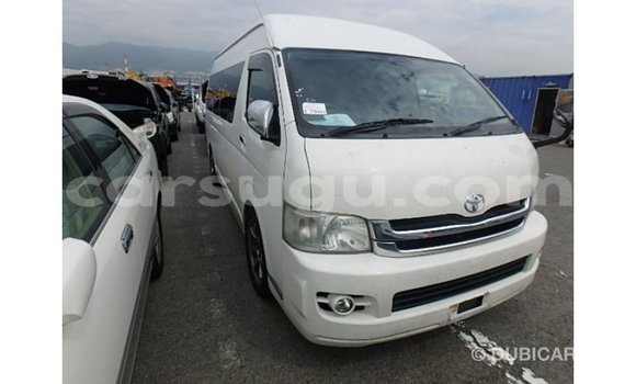 Acheter Import Voiture Toyota Hiace Blanc à Import - Dubai, Burkina-Faso Acheter Import Voiture Toyota Hiace Blanc à Import - Dubai, Burkina-Faso