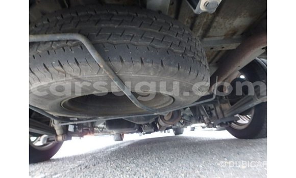 Acheter Import Voiture Toyota Hiace Blanc à Import - Dubai, Burkina-Faso Acheter Import Voiture Toyota Hiace Blanc à Import - Dubai, Burkina-Faso