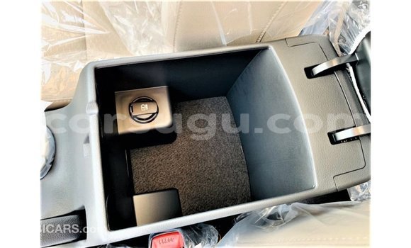 Acheter Import Voiture Hyundai Elantra Blanc à Import - Dubai, Burkina-Faso Acheter Import Voiture Hyundai Elantra Blanc à Import - Dubai, Burkina-Faso