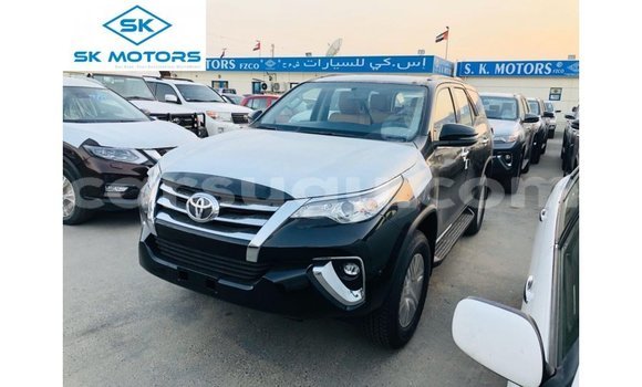 Sayi Imported Toyota Fortuner Black Mota in Import - Dubai a Burkina Faso Sayi Imported Toyota Fortuner Black Mota in Import - Dubai a Burkina Faso