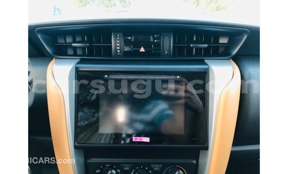 Sayi Imported Toyota Fortuner Black Mota in Import - Dubai a Burkina Faso Sayi Imported Toyota Fortuner Black Mota in Import - Dubai a Burkina Faso