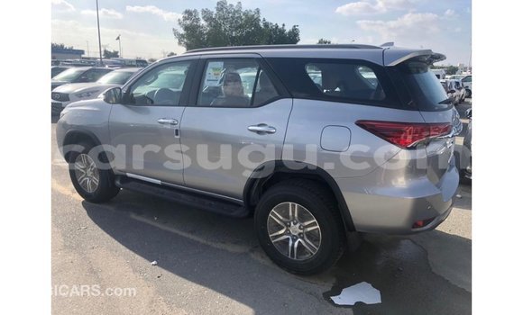 Sayi Imported Toyota Fortuner Sauran Mota in Import - Dubai a Burkina Faso Sayi Imported Toyota Fortuner Sauran Mota in Import - Dubai a Burkina Faso