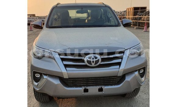 Acheter Import Voiture Toyota Fortuner Autre à Import - Dubai, Burkina-Faso Acheter Import Voiture Toyota Fortuner Autre à Import - Dubai, Burkina-Faso