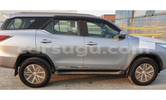 Acheter Import Voiture Toyota Fortuner Autre à Import - Dubai, Burkina-Faso Acheter Import Voiture Toyota Fortuner Autre à Import - Dubai, Burkina-Faso
