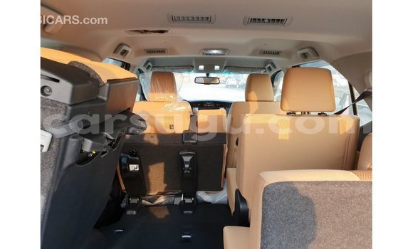 Acheter Import Voiture Toyota Fortuner Autre à Import - Dubai, Burkina-Faso Acheter Import Voiture Toyota Fortuner Autre à Import - Dubai, Burkina-Faso