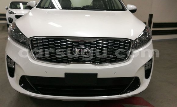 Acheter Import Voiture Kia Sorento Blanc à Import - Dubai, Burkina-Faso Acheter Import Voiture Kia Sorento Blanc à Import - Dubai, Burkina-Faso