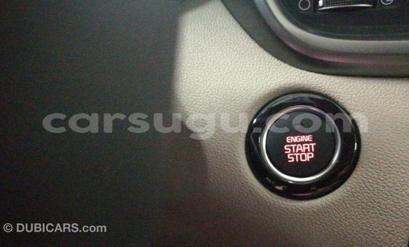 Acheter Import Voiture Kia Sorento Blanc à Import - Dubai, Burkina-Faso Acheter Import Voiture Kia Sorento Blanc à Import - Dubai, Burkina-Faso