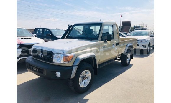 Sayi Imported Toyota Land Cruiser M Mota in Import - Dubai a Burkina Faso Sayi Imported Toyota Land Cruiser M Mota in Import - Dubai a Burkina Faso