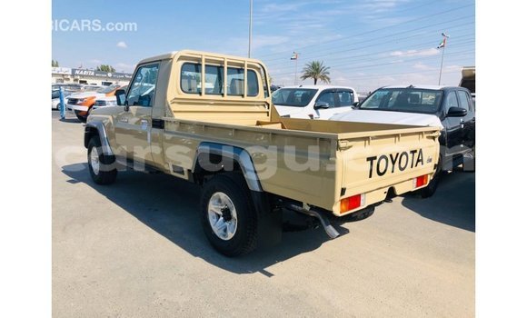 Sayi Imported Toyota Land Cruiser M Mota in Import - Dubai a Burkina Faso Sayi Imported Toyota Land Cruiser M Mota in Import - Dubai a Burkina Faso