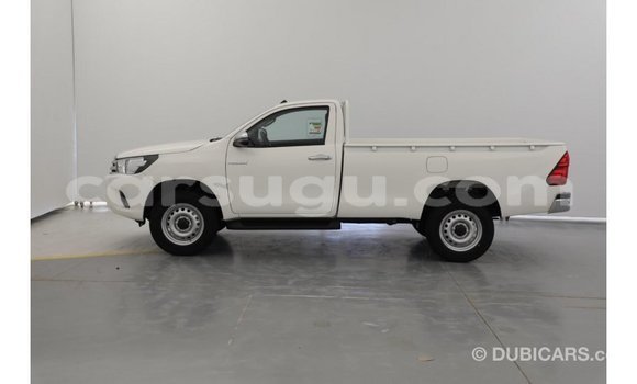 Acheter Import Voiture Toyota Hilux Blanc à Import - Dubai, Burkina-Faso Acheter Import Voiture Toyota Hilux Blanc à Import - Dubai, Burkina-Faso