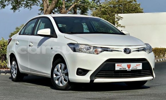 Sayi Imported Toyota DA White Babbar mota in Import - Dubai a Burkina Faso Sayi Imported Toyota DA White Babbar mota in Import - Dubai a Burkina Faso