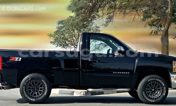 Acheter Import Voiture Chevrolet Silverado Noir à Import - Dubai, Burkina-Faso Acheter Import Voiture Chevrolet Silverado Noir à Import - Dubai, Burkina-Faso