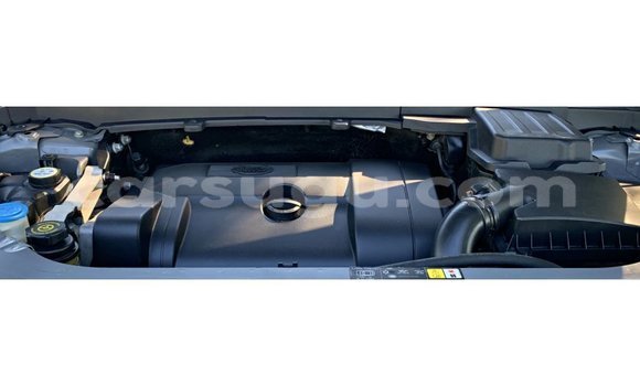 Acheter Import Voiture Land Rover Defender Autre à Import - Dubai, Burkina-Faso Acheter Import Voiture Land Rover Defender Autre à Import - Dubai, Burkina-Faso