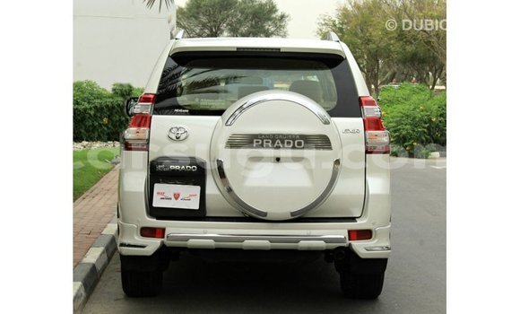 Sayi Imported Toyota Prado White Mota in Import - Dubai a Burkina Faso Sayi Imported Toyota Prado White Mota in Import - Dubai a Burkina Faso