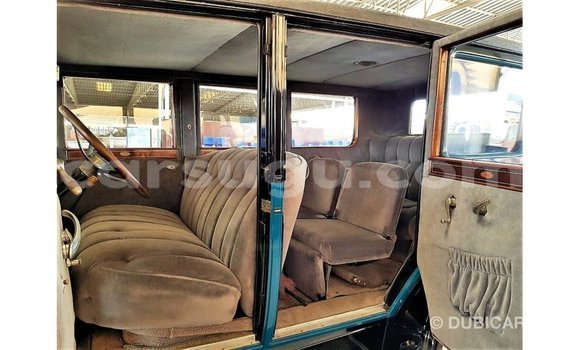 Sayi Imported Buick Electra Blue Mota in Import - Dubai a Burkina Faso Sayi Imported Buick Electra Blue Mota in Import - Dubai a Burkina Faso