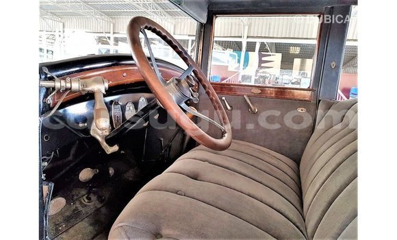 Sayi Imported Buick Electra Blue Mota in Import - Dubai a Burkina Faso Sayi Imported Buick Electra Blue Mota in Import - Dubai a Burkina Faso