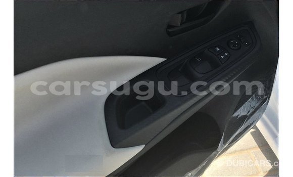 Acheter Import Voiture Nissan Sunny Blanc à Import - Dubai, Burkina-Faso Acheter Import Voiture Nissan Sunny Blanc à Import - Dubai, Burkina-Faso