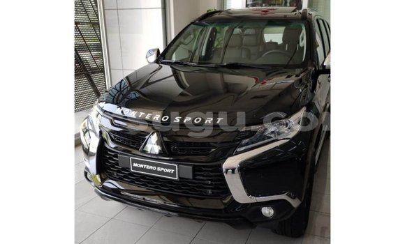 Buy Import Mitsubishi Montero Black Car in Import - Dubai in Burkina Faso
