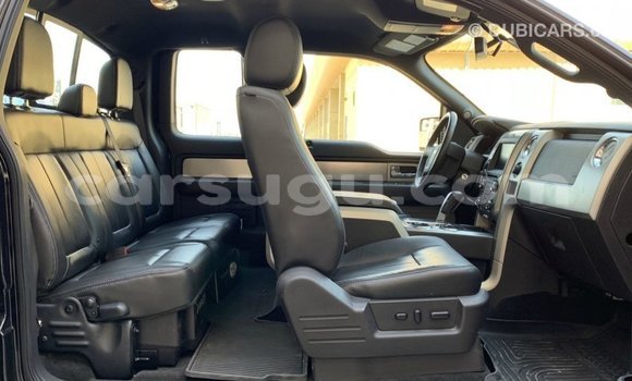 Sayi Imported Ford AEV AMBULANCE Black Babbar mota in Import - Dubai a Burkina Faso Sayi Imported Ford AEV AMBULANCE Black Babbar mota in Import - Dubai a Burkina Faso