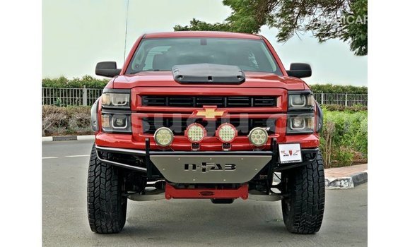 Acheter Import Voiture Chevrolet Silverado Rouge à Import - Dubai, Burkina-Faso Acheter Import Voiture Chevrolet Silverado Rouge à Import - Dubai, Burkina-Faso