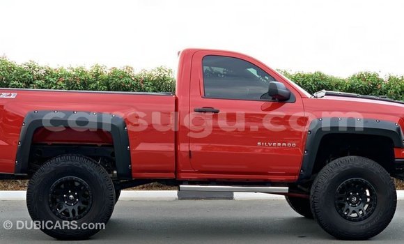 Acheter Import Voiture Chevrolet Silverado Rouge à Import - Dubai, Burkina-Faso Acheter Import Voiture Chevrolet Silverado Rouge à Import - Dubai, Burkina-Faso