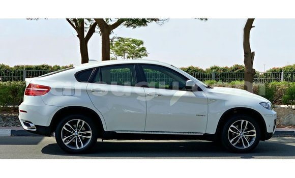 Sayi Imported BMW X6 White Mota in Import - Dubai a Burkina Faso Sayi Imported BMW X6 White Mota in Import - Dubai a Burkina Faso