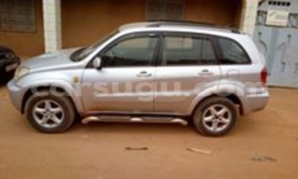 Acheter Occasion Voiture Toyota RAV4 Gris à Ouagadougou, Burkina-Faso Acheter Occasion Voiture Toyota RAV4 Gris à Ouagadougou, Burkina-Faso