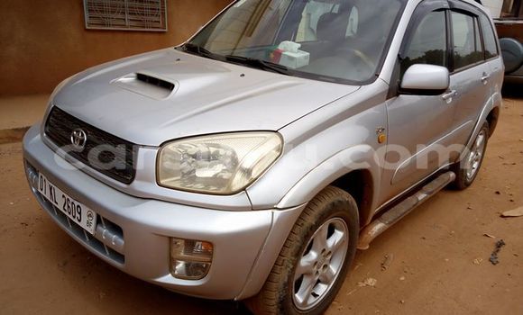 Acheter Occasion Voiture Toyota RAV4 Gris à Ouagadougou, Burkina-Faso Acheter Occasion Voiture Toyota RAV4 Gris à Ouagadougou, Burkina-Faso