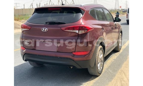 Sayi Imported Hyundai Tucson Red Mota in Import - Dubai a Burkina Faso Sayi Imported Hyundai Tucson Red Mota in Import - Dubai a Burkina Faso