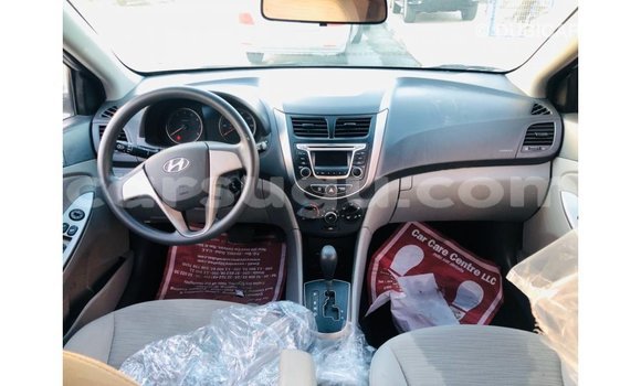 Sayi Imported Hyundai Accent Sauran Mota in Import - Dubai a Burkina Faso Sayi Imported Hyundai Accent Sauran Mota in Import - Dubai a Burkina Faso