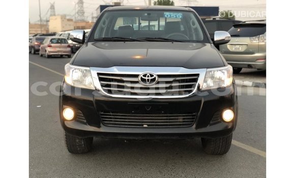 Sayi Imported Toyota Hilux Black Mota in Import - Dubai a Burkina Faso Sayi Imported Toyota Hilux Black Mota in Import - Dubai a Burkina Faso