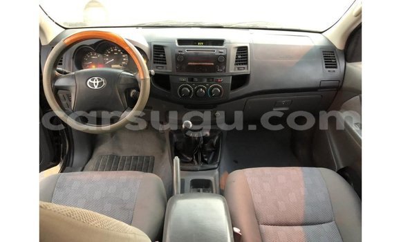 Sayi Imported Toyota Hilux Black Mota in Import - Dubai a Burkina Faso Sayi Imported Toyota Hilux Black Mota in Import - Dubai a Burkina Faso
