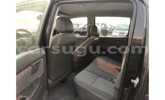 Sayi Imported Toyota Hilux Black Mota in Import - Dubai a Burkina Faso Sayi Imported Toyota Hilux Black Mota in Import - Dubai a Burkina Faso
