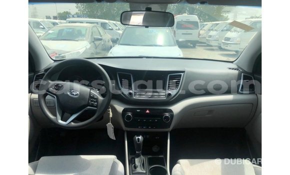 Sayi Imported Hyundai Tucson Black Mota in Import - Dubai a Burkina Faso Sayi Imported Hyundai Tucson Black Mota in Import - Dubai a Burkina Faso